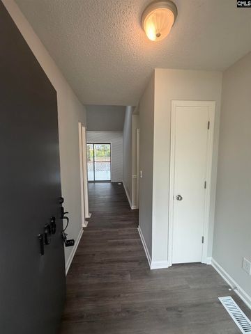 108 W Lake Drive, Lexington, SC 29073