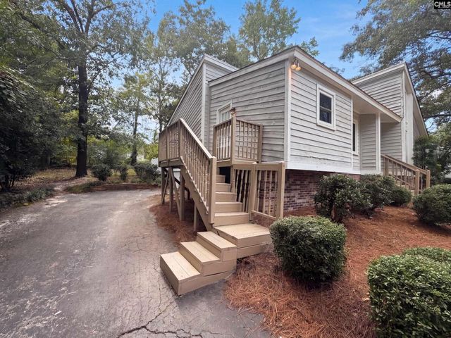 108 W Lake Drive, Lexington, SC 29073