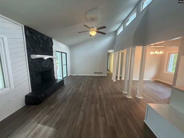 108 W Lake Drive, Lexington, SC 29073