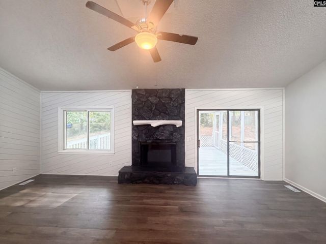 108 W Lake Drive, Lexington, SC 29073