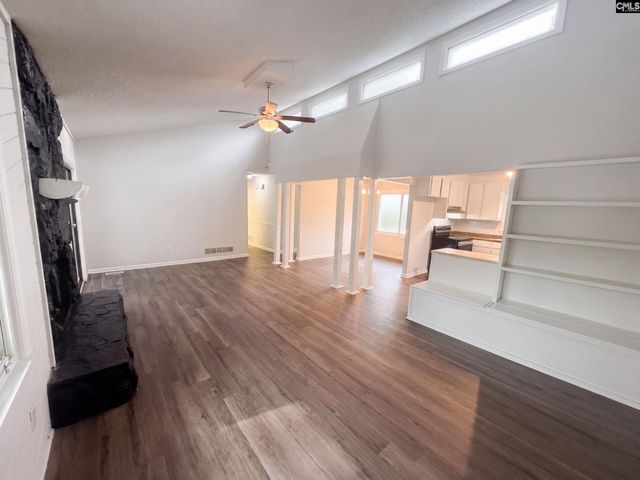 108 W Lake Drive, Lexington, SC 29073