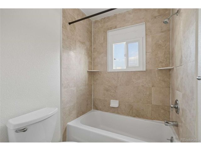 13958 E Idaho Dr, Aurora, CO 80012