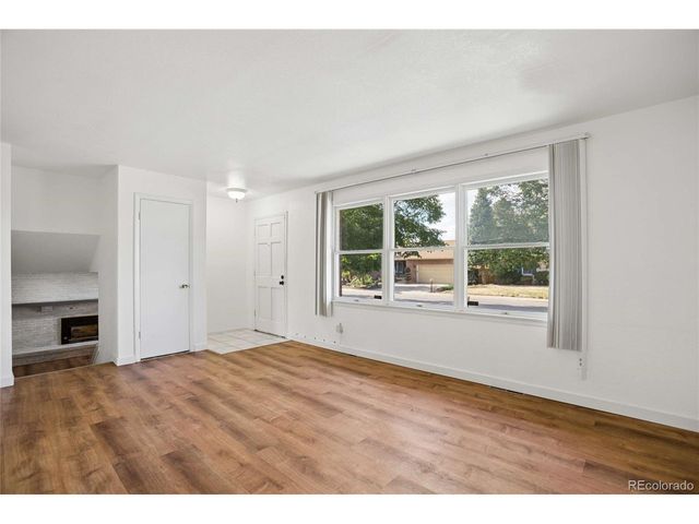 13958 E Idaho Dr, Aurora, CO 80012