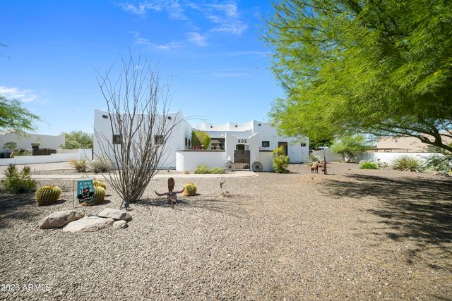 605 W Ridgecrest Road, Phoenix, AZ 85086