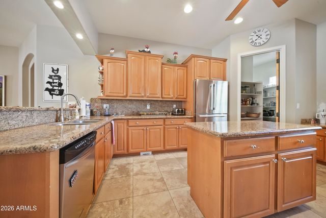 605 W Ridgecrest Road, Phoenix, AZ 85086