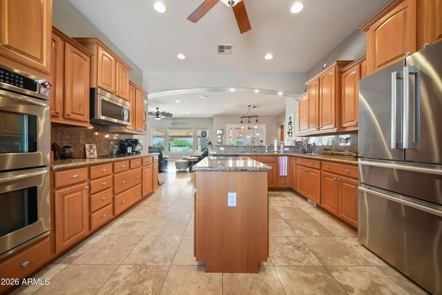 605 W Ridgecrest Road, Phoenix, AZ 85086