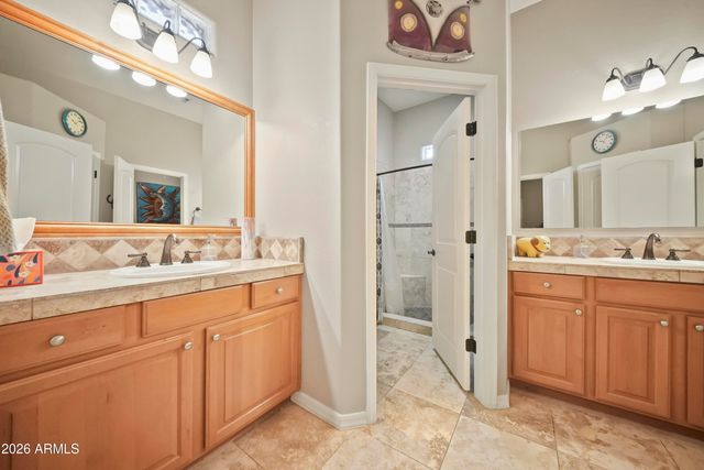 605 W Ridgecrest Road, Phoenix, AZ 85086