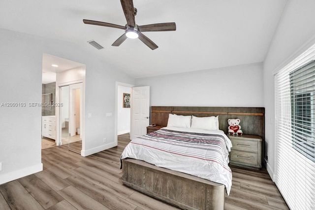 1063 Cedar Falls Dr 1063, Weston, FL 33327