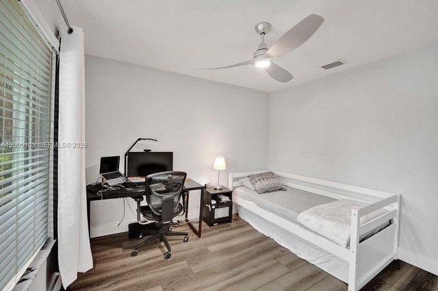 1063 Cedar Falls Dr 1063, Weston, FL 33327