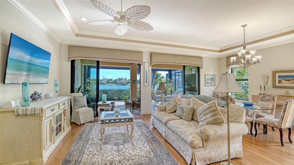 Image 11 of property listing at 12759 DEL CORSO LOOP, Bradenton, FL 34211