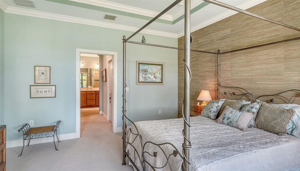 Image 26 of property listing at 12759 DEL CORSO LOOP, Bradenton, FL 34211