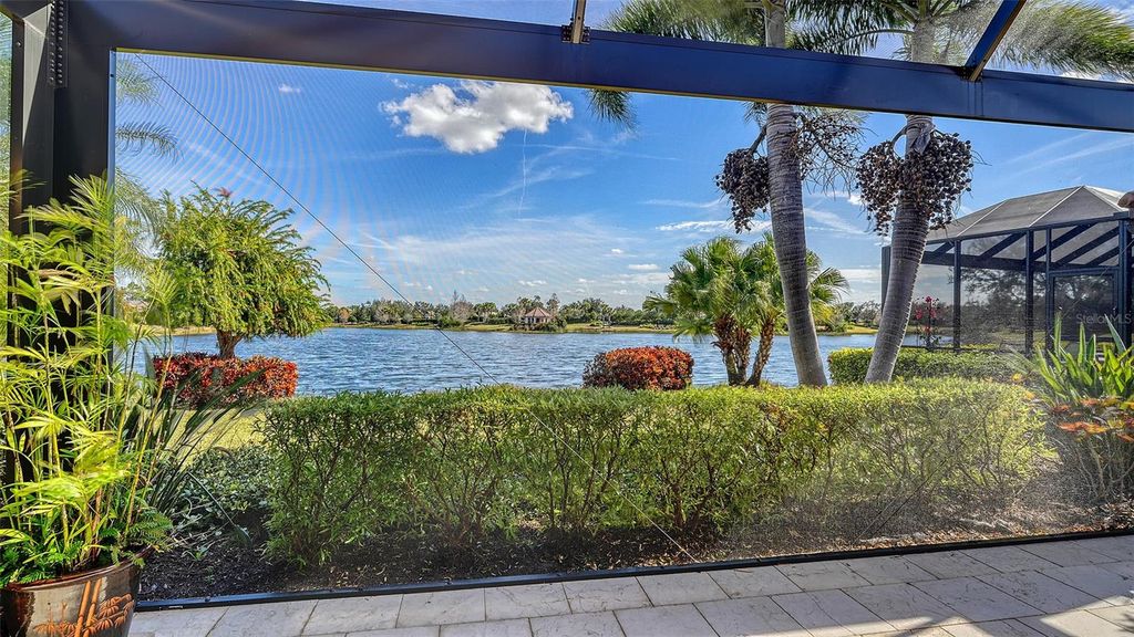 Image 4 of property listing at 12759 DEL CORSO LOOP, Bradenton, FL 34211