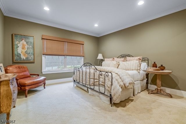 2 Hobson Drive, Livingston Twp., NJ 07039