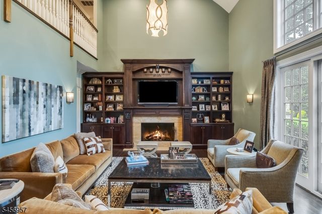 2 Hobson Drive, Livingston Twp., NJ 07039