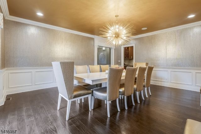 2 Hobson Drive, Livingston Twp., NJ 07039