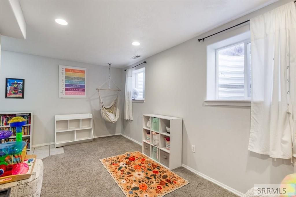 Image 20 of property listing at 1623 S 3rd Avenue, Pocatello, ID 83201