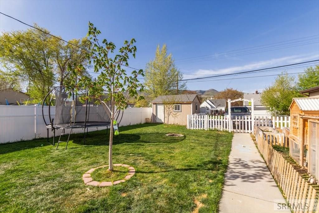 Image 28 of property listing at 1623 S 3rd Avenue, Pocatello, ID 83201