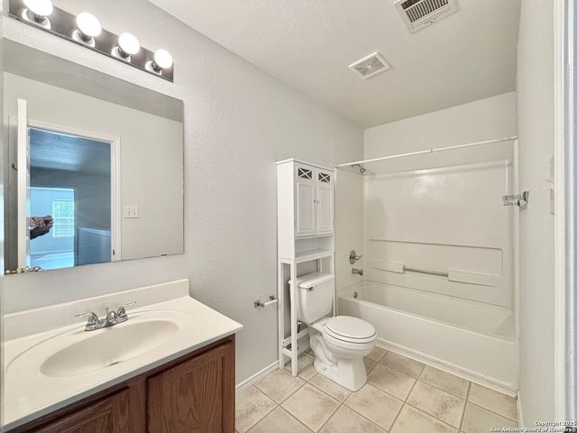 12623 Carriage, San Antonio, TX 78249