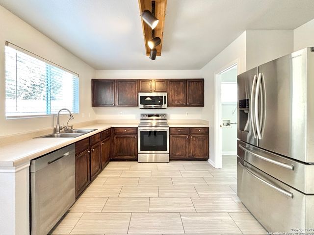 12623 Carriage, San Antonio, TX 78249