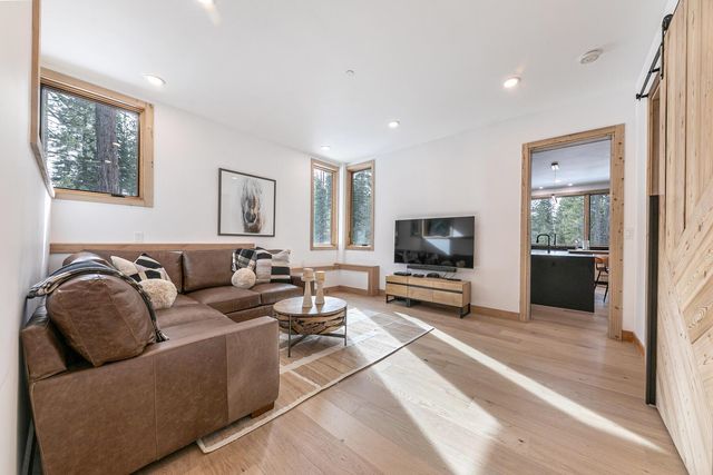 225 Smiley Court, Olympic Valley, CA 96146