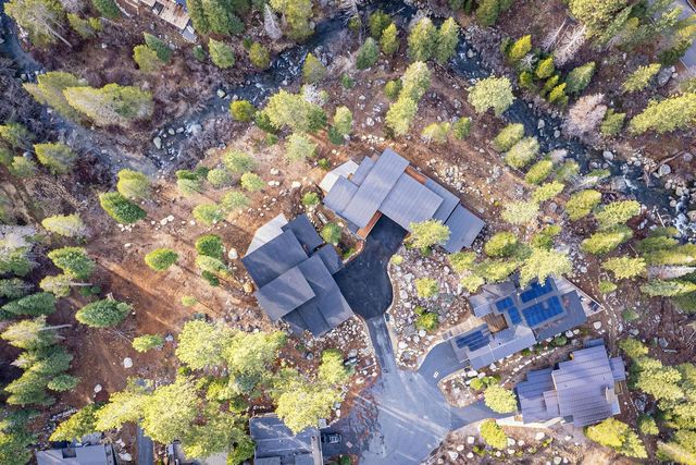 225 Smiley Court, Olympic Valley, CA 96146