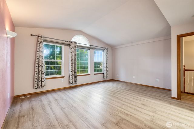 7524 184th Street E, Puyallup, WA 98375