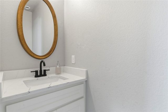 10878 Millstead Lane, Bentonville, AR 72712