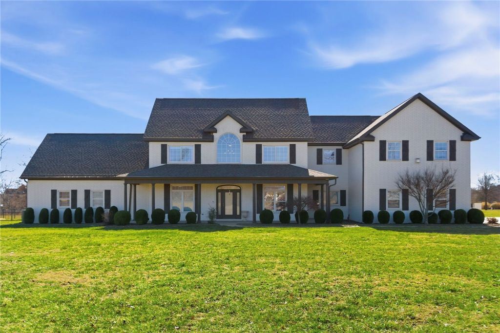 10878 Millstead Lane, Bentonville, AR 72712