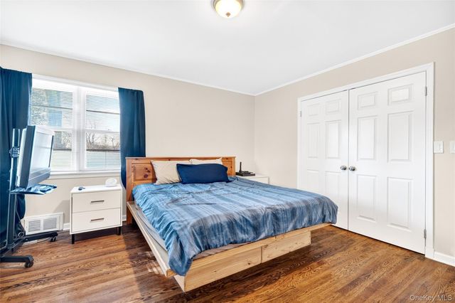 106 Wellford Road, White Plains, NY 10607