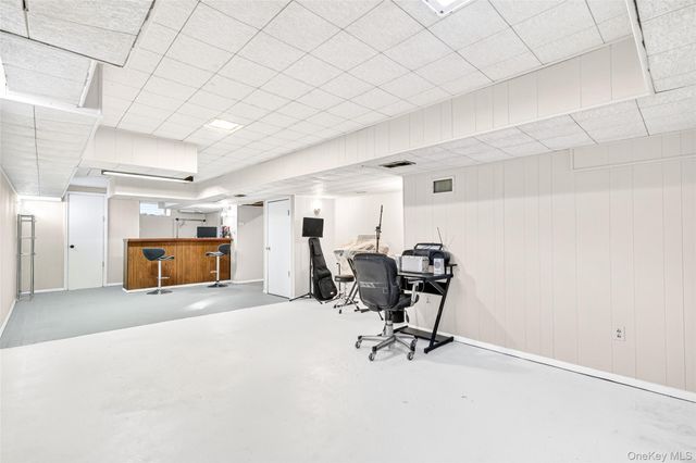 106 Wellford Road, White Plains, NY 10607