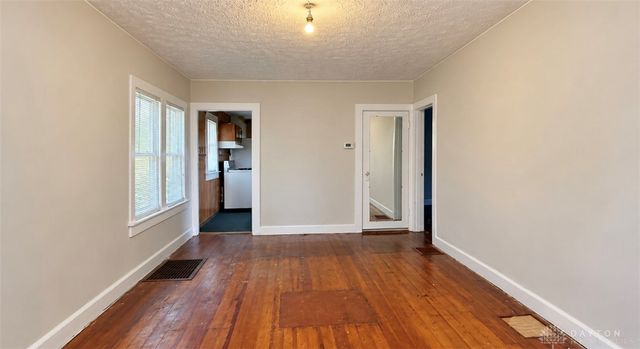 2855 Whittier Avenue, Dayton, OH 45420