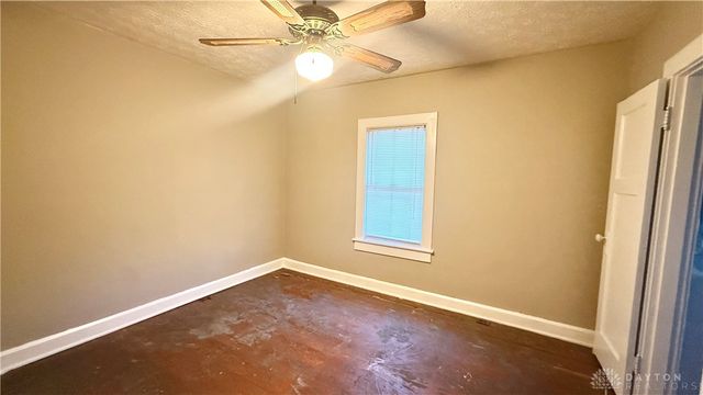2855 Whittier Avenue, Dayton, OH 45420
