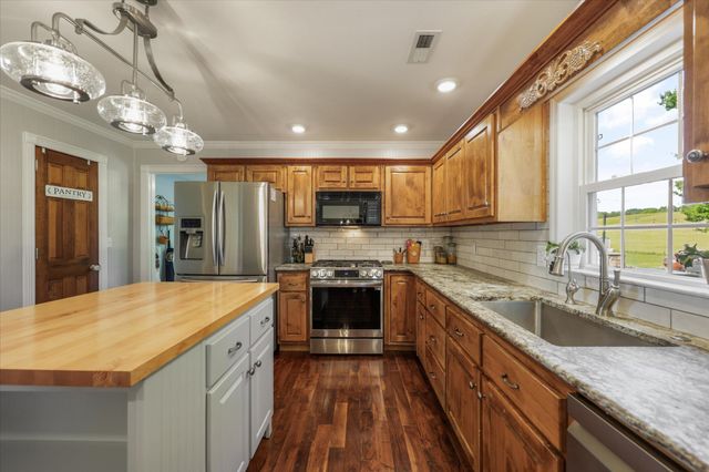1167 Sable Road, Spring City, TN 37381