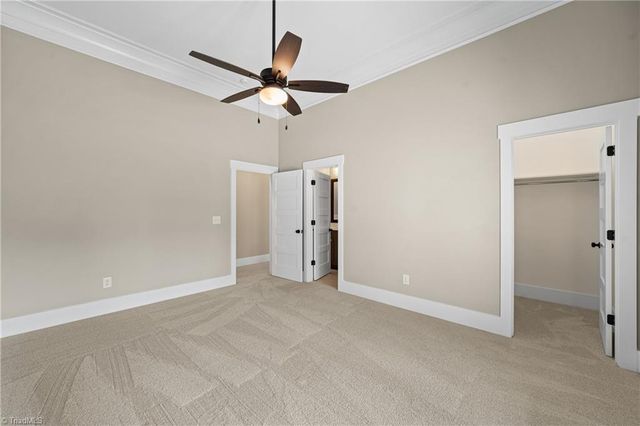 3973 Valley View Circle, Clemmons, NC 27012