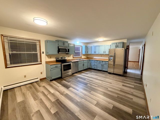 12 Hilltop Avenue 1, Waterbury, CT 06708