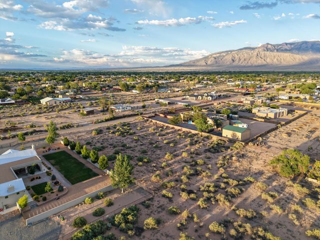 713 Perfecto Lopez Road, Corrales, NM 87048