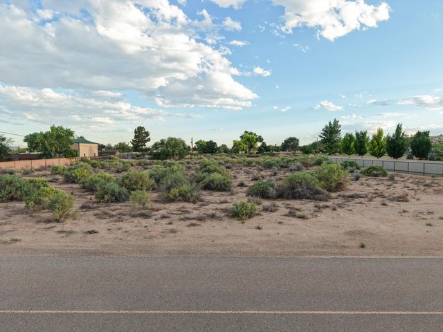 713 Perfecto Lopez Road, Corrales, NM 87048