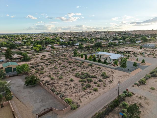 713 Perfecto Lopez Road, Corrales, NM 87048