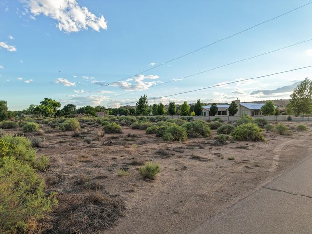 713 Perfecto Lopez Road, Corrales, NM 87048