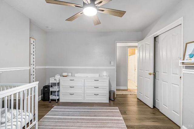 1182 Hansen Court, Hanford, CA 93230