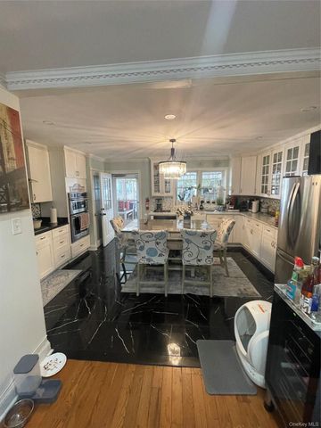 97-47 91st Street, Ozone Park, NY 11416