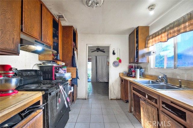 1072 Amber, Lake Elsinore, CA 92530