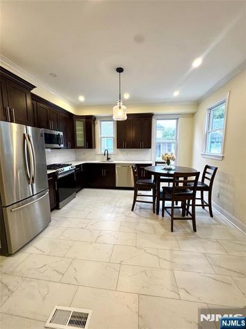 179 John Street 1stFloor, Englewood, NJ 07631