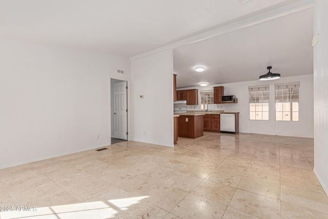 3901 E PINNACLE PEAK Road 134, Phoenix, AZ 85050