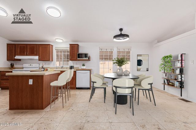 3901 E PINNACLE PEAK Road 134, Phoenix, AZ 85050