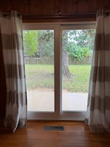 1083 Fort Sumter Dr., Charleston, SC 29412