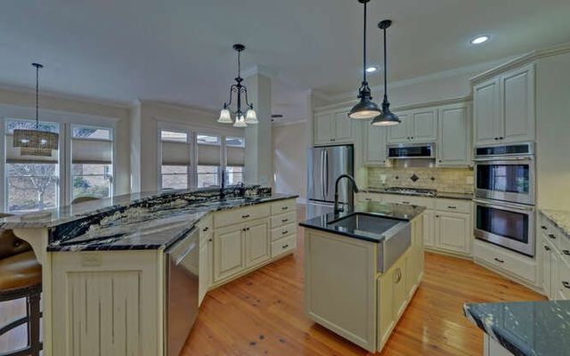 718 Hidden Lake, Blairsville, GA 30512