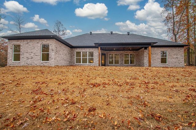 107 Sawgrass Drive, Benton, AR 72015