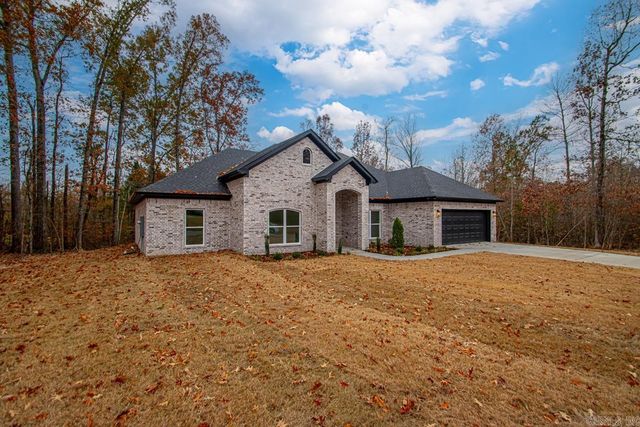 107 Sawgrass Drive, Benton, AR 72015
