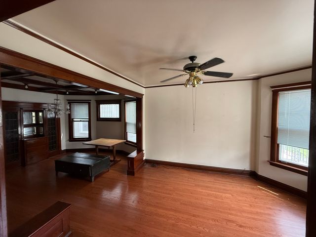 2448 W Gunnison Street 2, Chicago, IL 60625